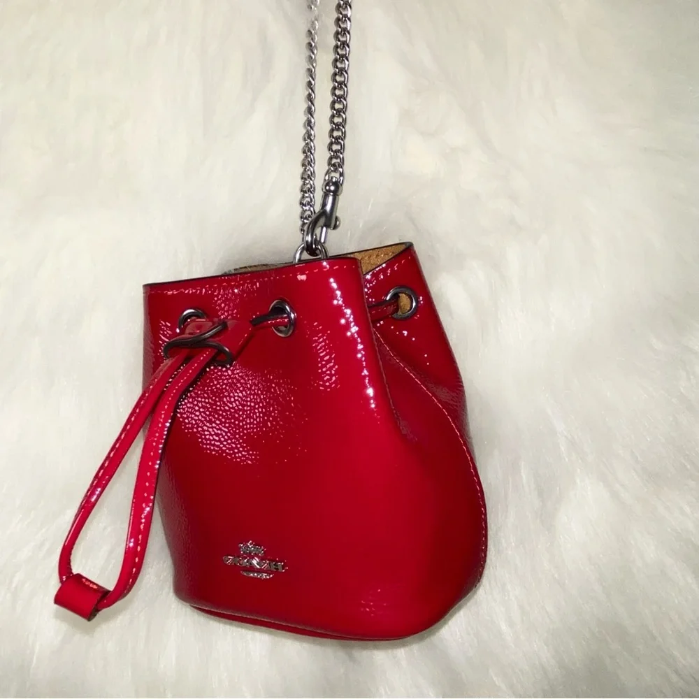 Coach ❤️ wristlet New - Picture 3 of 14
